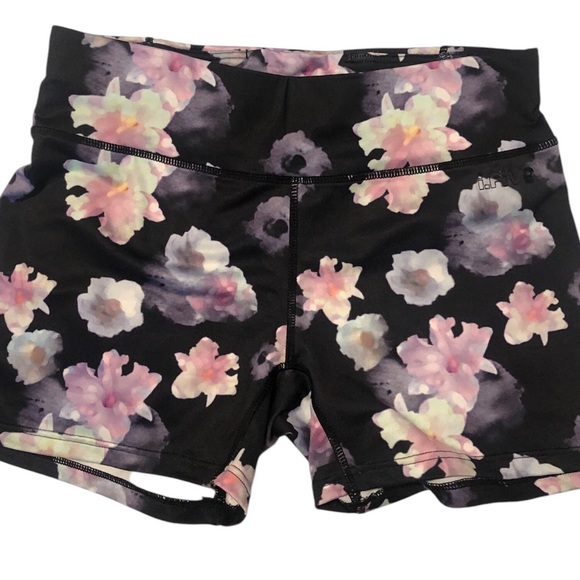 Simons | Activewear Set - Picture 3 of 8